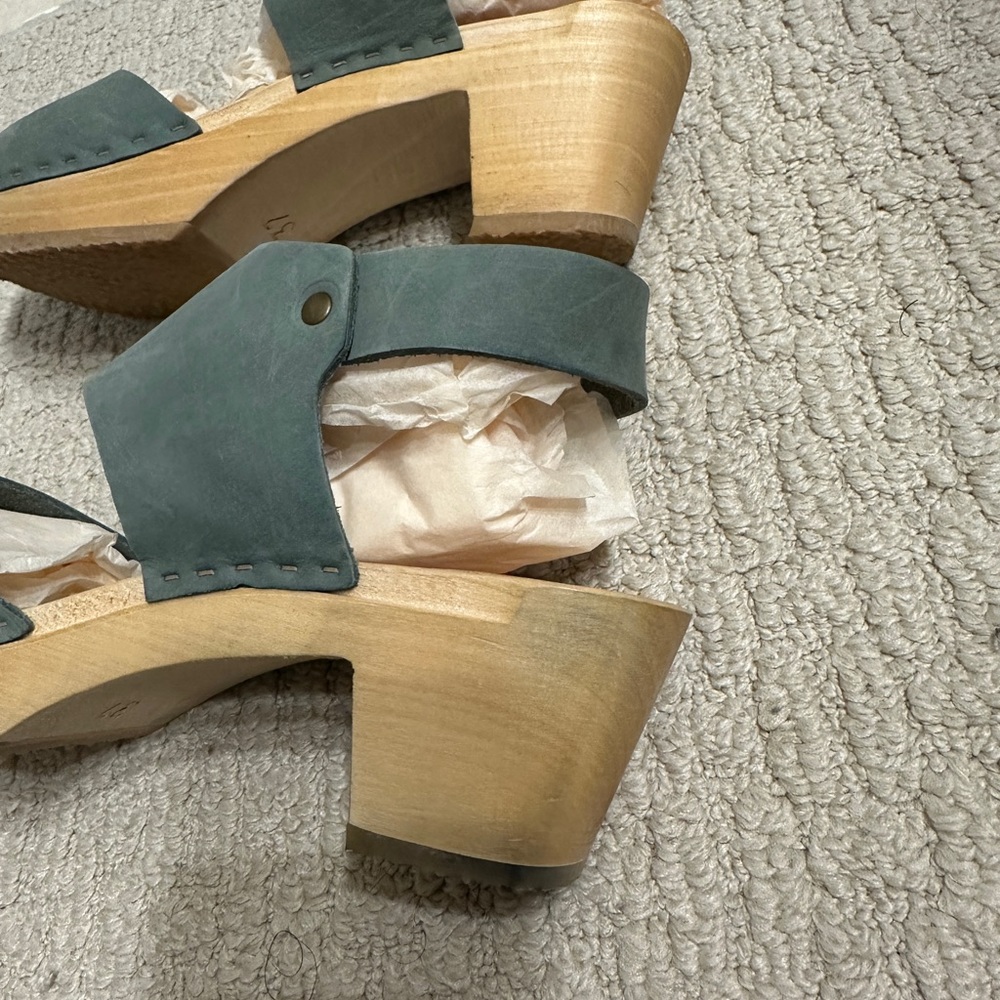 Bryr - Miranda Peep-toe Block Heel in Agave Size 7 - Picture 4 of 6